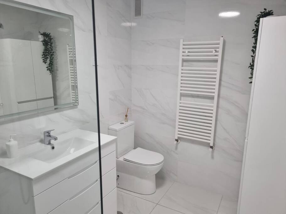 Modern 2 Bed Apartment At Hacienda Riquelme มูร์เซีย ภายนอก รูปภาพ